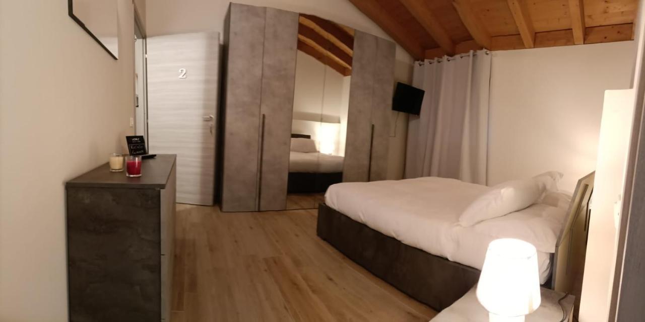 B&B In Fattoria Berzo San Fermo Luaran gambar