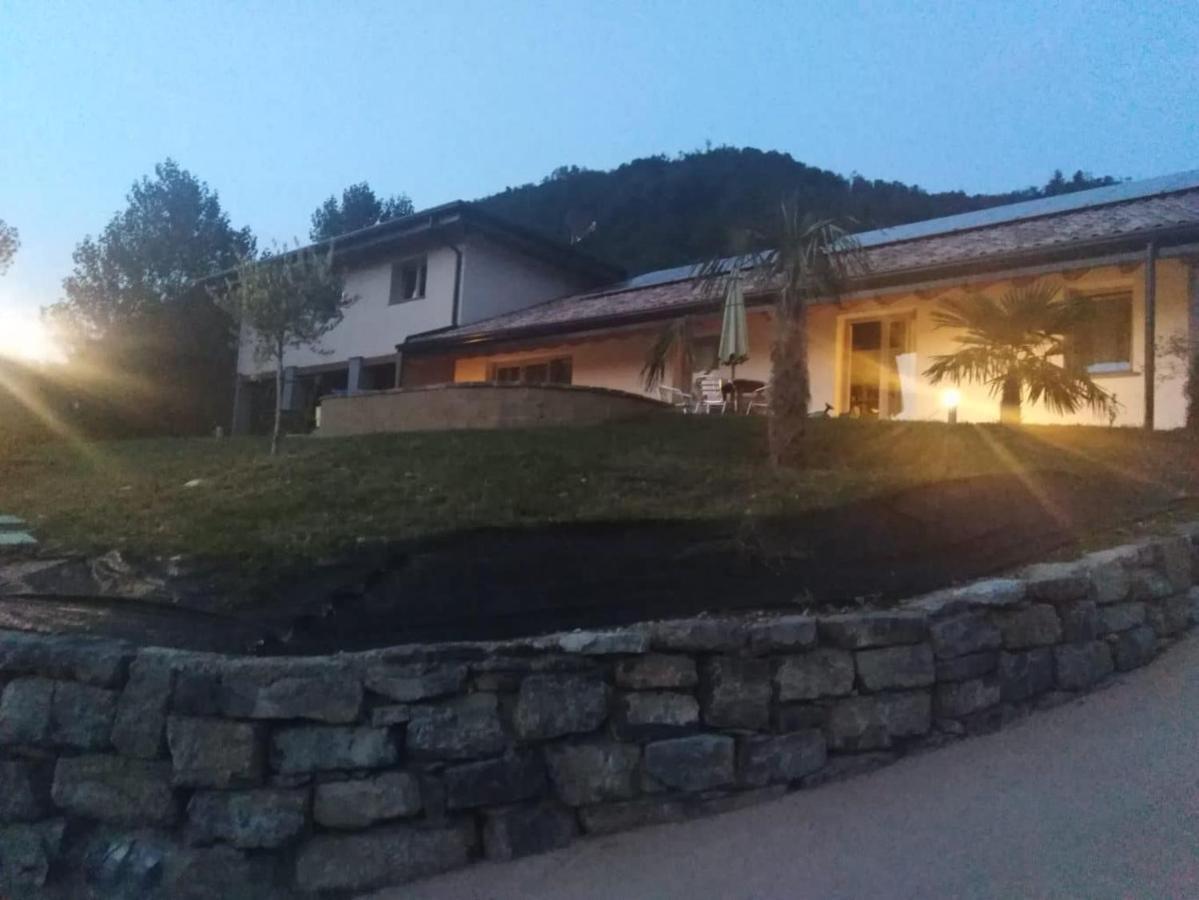 B&B In Fattoria Berzo San Fermo Luaran gambar